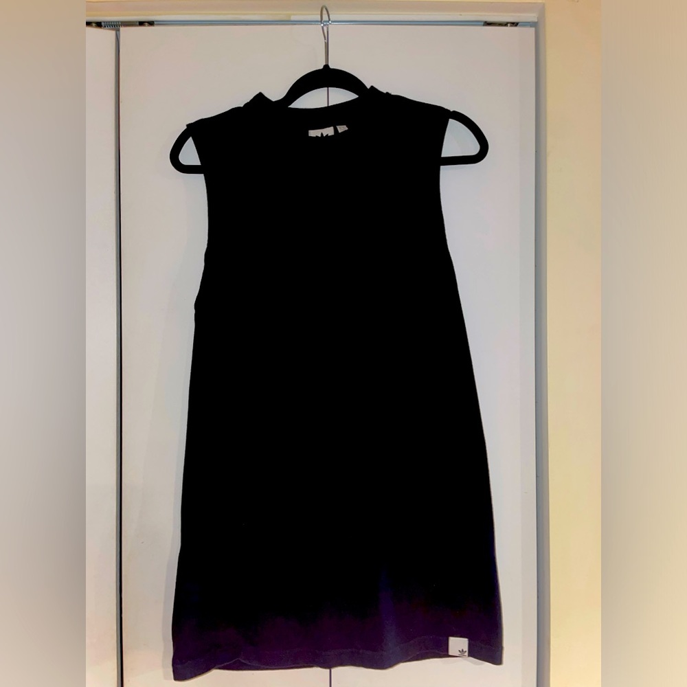 Adidas WMNS XBYO ELONG TANK - size small